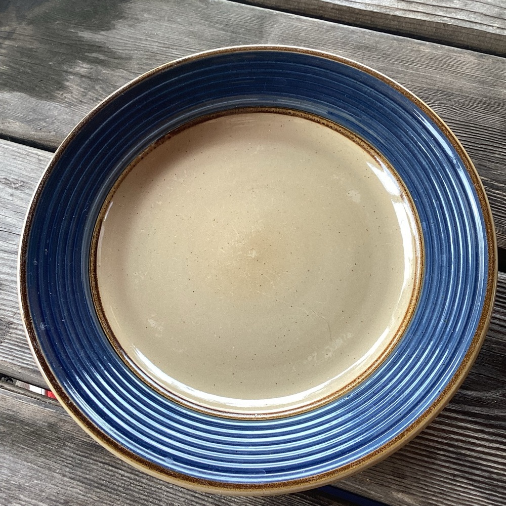 Gibson Designs Retreat Blue Salad Plates - set of 3